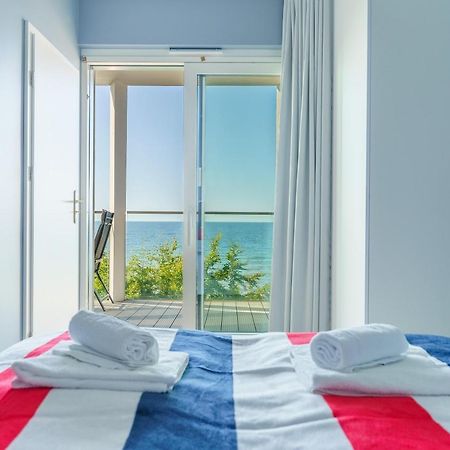 Apartament Kapitanski Z Widokiem Na Morze 4 Pietro - By Perlowa Przystan Rent Sianożęty Exterior foto