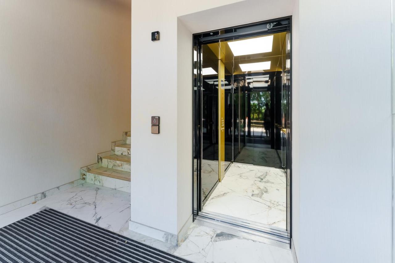 Apartament Kapitanski Z Widokiem Na Morze 4 Pietro - By Perlowa Przystan Rent Sianożęty Exterior foto